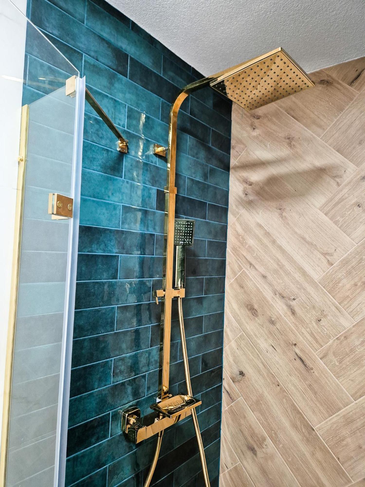 Apartman Lesa Brezno Esterno foto