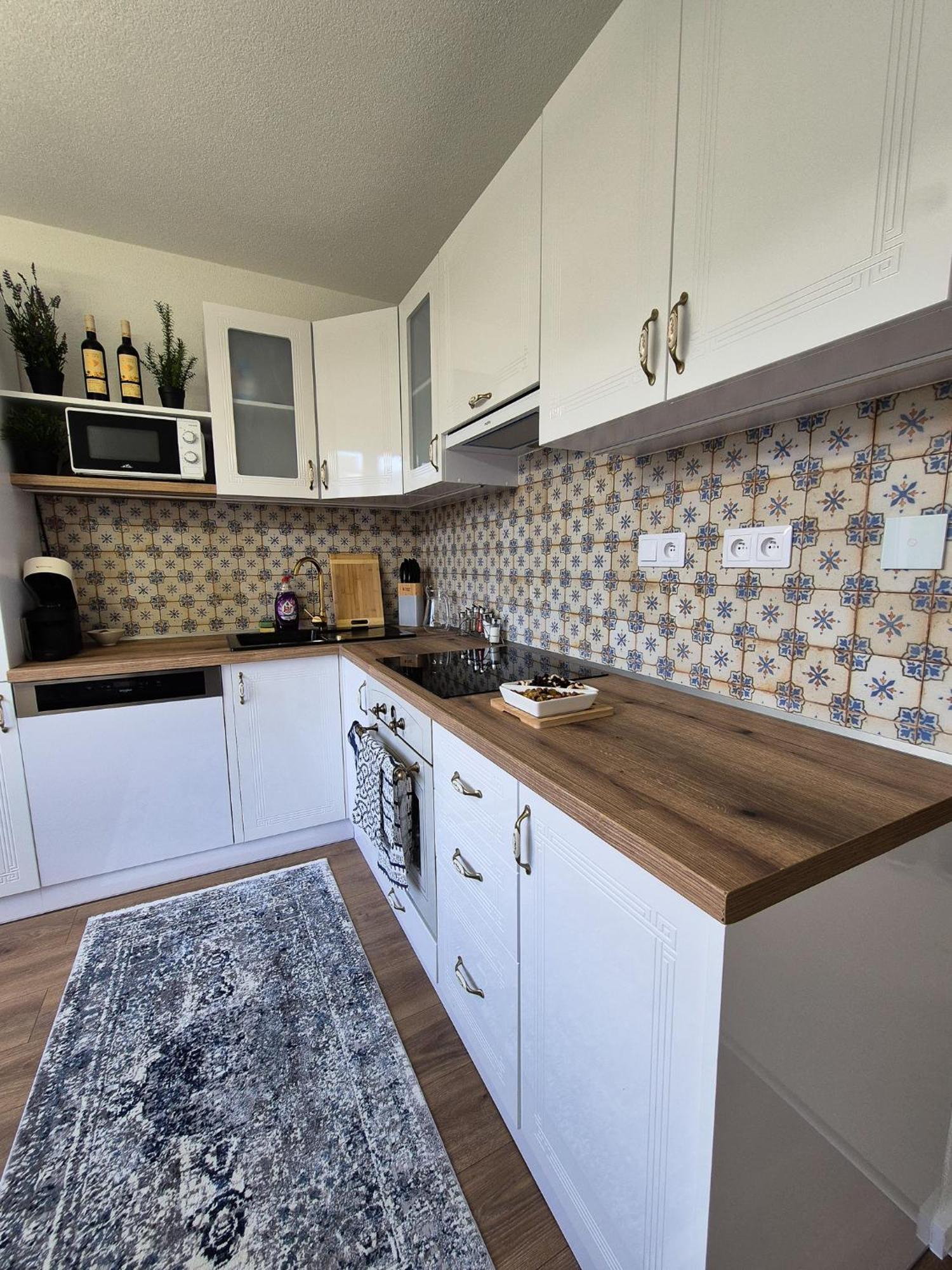 Apartman Lesa Brezno Esterno foto